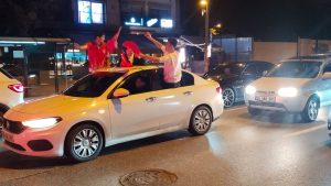 A Milli Takım’ın başarısı sokaklara taştı